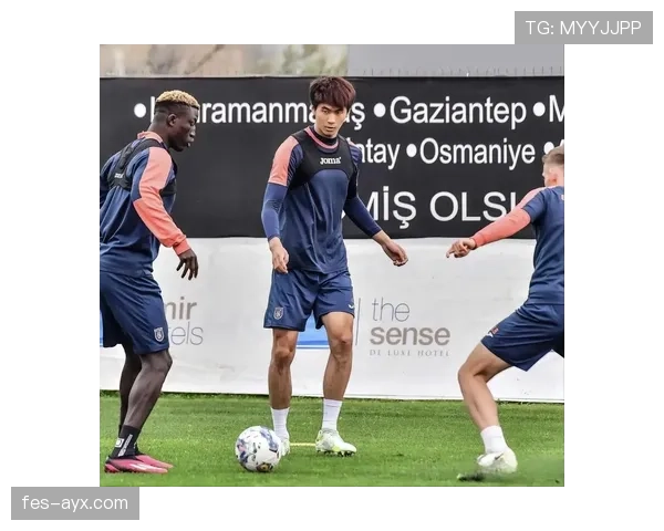 巴萨克赛尔锋线火力全开，状态回暖再创佳绩